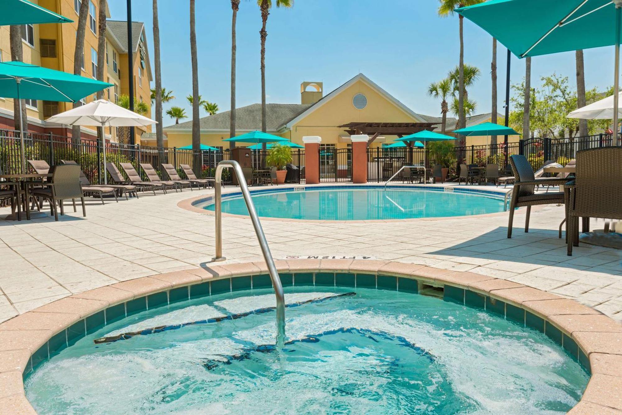 Homewood Suites By Hilton Orlando-Ucf Area Alafaya Екстер'єр фото