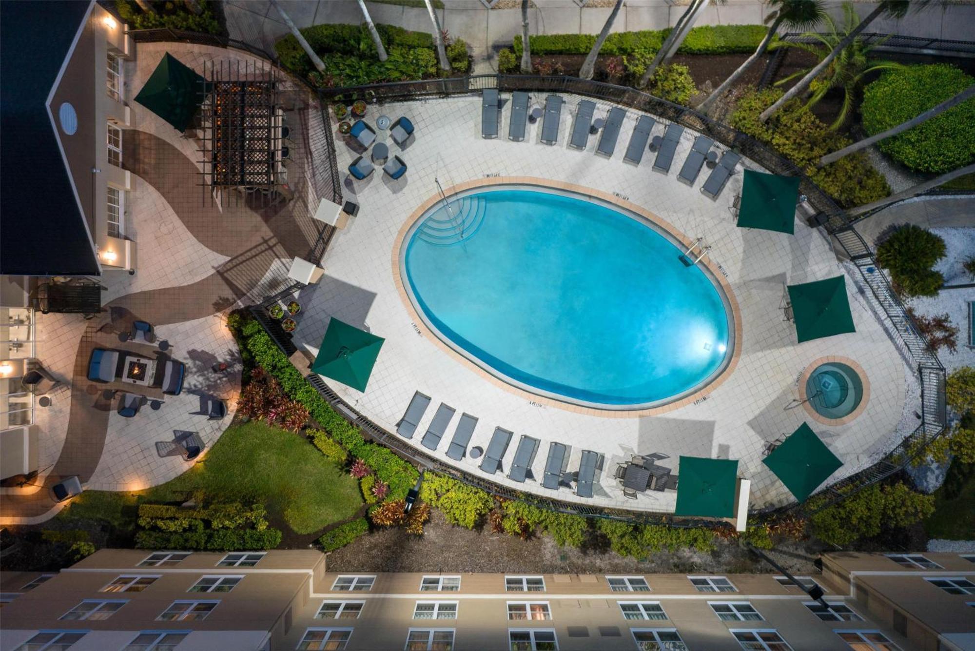 Homewood Suites By Hilton Orlando-Ucf Area Alafaya Екстер'єр фото